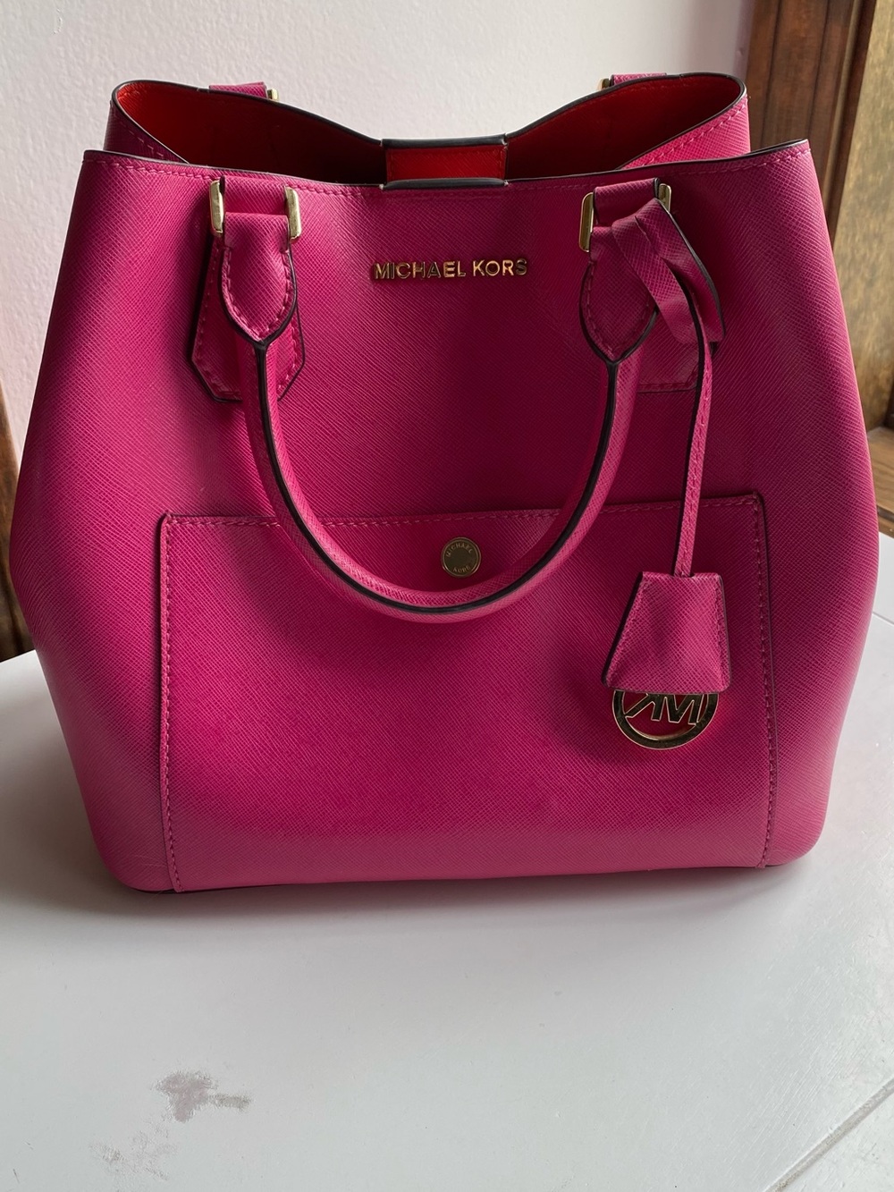 Michael Kors Fuchsia Saffiano Leather Bag - Picture 6 of 13